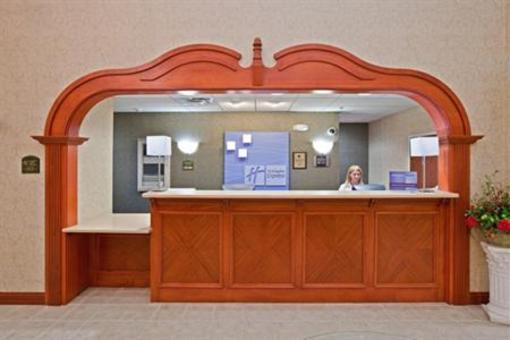 фото отеля Holiday Inn Express Campbellsville