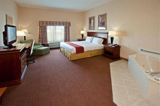фото отеля Holiday Inn Express Campbellsville