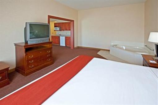 фото отеля Holiday Inn Express Campbellsville