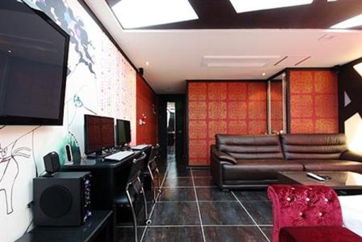 фото отеля The Holic Hotel