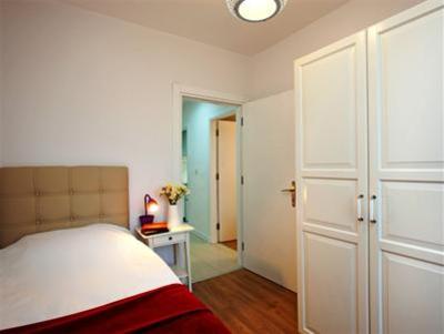 фото отеля The Room Apartments