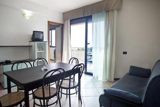 фото отеля Lido Hotel Residence Cesenatico