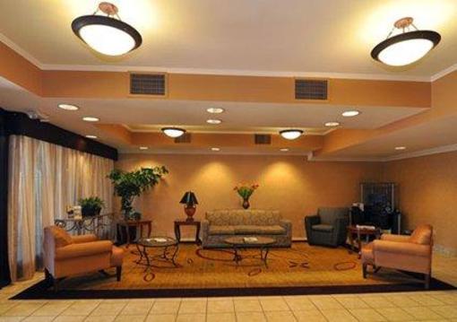 фото отеля Comfort Suites Castro Valley