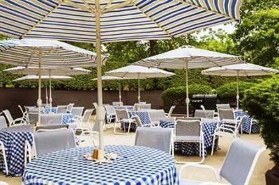 фото отеля Hilton Woodcliff Lake