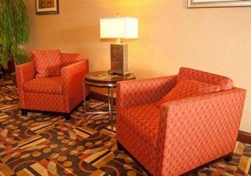 фото отеля Comfort Inn & Suites Cincinnati