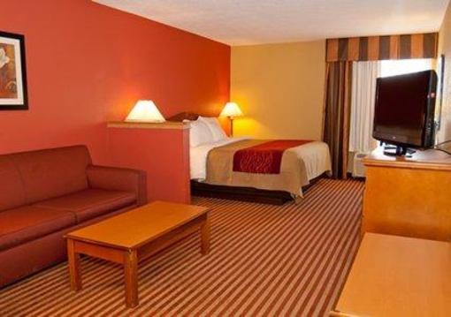 фото отеля Comfort Inn & Suites Cincinnati