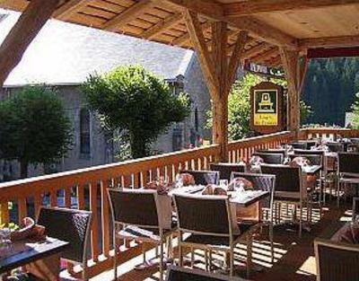 фото отеля Hotel La Croix Saint-Maurice Le Grand-Bornand
