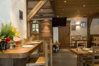 фото отеля Hotel La Croix Saint-Maurice Le Grand-Bornand