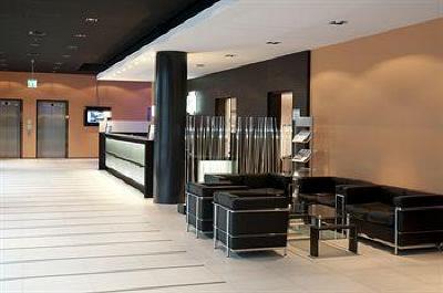 фото отеля Holiday Inn Zurich Messe