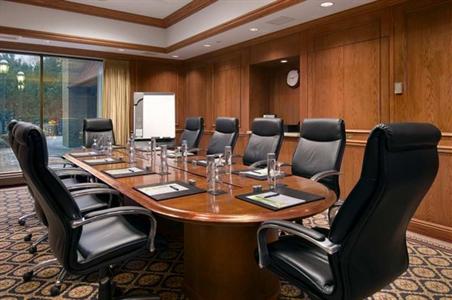 фото отеля Hilton Hotel Chicago Northbrook