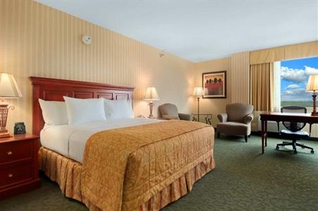 фото отеля Hilton Hotel Chicago Northbrook
