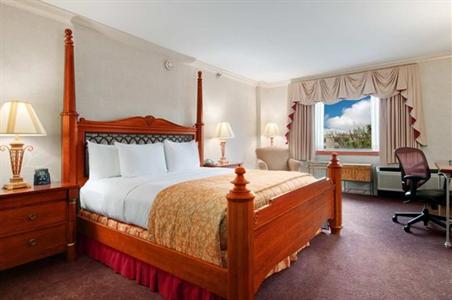 фото отеля Hilton Hotel Chicago Northbrook