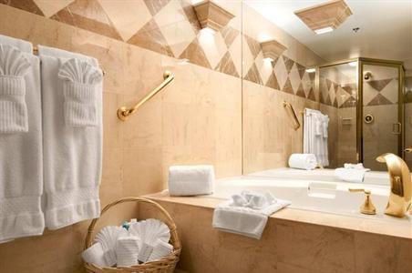 фото отеля Hilton Hotel Chicago Northbrook