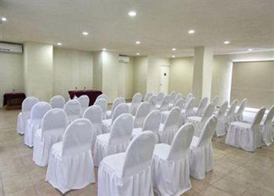 фото отеля Comfort Inn Valle Monterrey