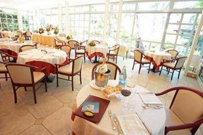 фото отеля Hotel Athena Cervia