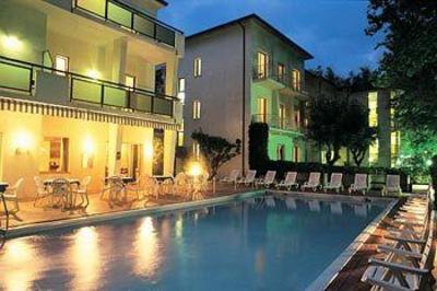 фото отеля Hotel Athena Cervia