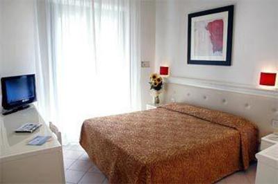 фото отеля Hotel Athena Cervia