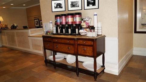 фото отеля Hampton Inn Hallandale Beach/Aventura