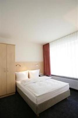 фото отеля Europe Hotel Senator Munchen