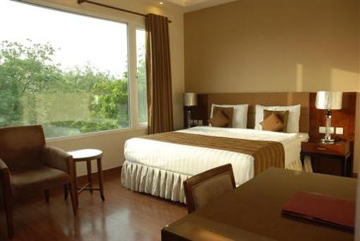 фото отеля Alpina Hotels & Suites