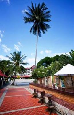 фото отеля Supar Royal Beach Resort Khanom