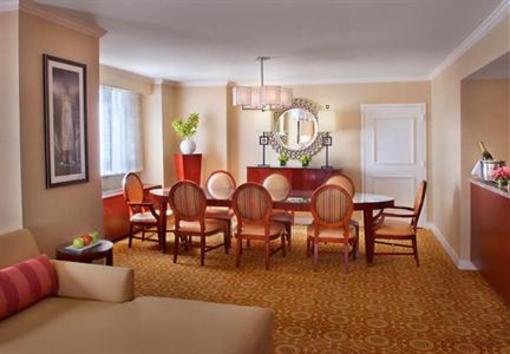 фото отеля New York Marriott Downtown