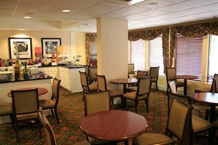 фото отеля Hampton Inn Raleigh/Town Of Wake Forest