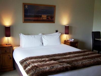фото отеля Lake Brunner Accommodation and Golf Course