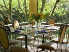 фото отеля Hill House Bed & Breakfast Inn