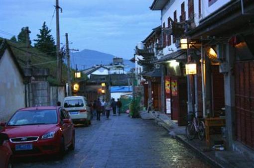 фото отеля Lao Shay Youth Hostel Pingdeng Road