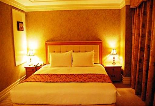 фото отеля Saint Western Hotel
