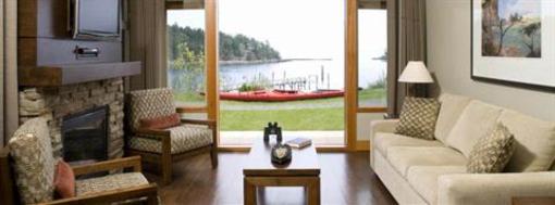 фото отеля Mayne Island Resort
