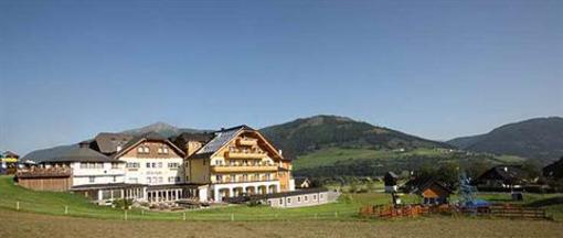 фото отеля Landhotel Almstubn Sankt Margarethen im Lungau