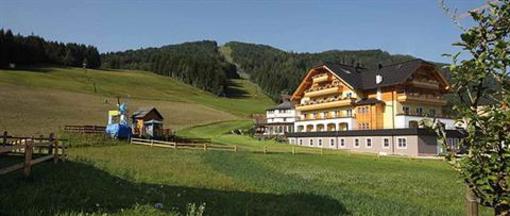 фото отеля Landhotel Almstubn Sankt Margarethen im Lungau