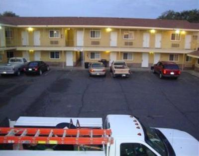 фото отеля Economy Inn Hermiston