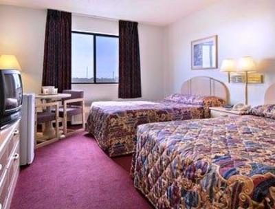 фото отеля Super 8 Bethany