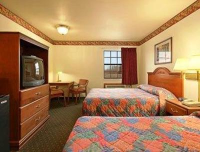 фото отеля Super 8 White Hall