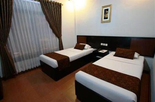 фото отеля Hotel Endah Parahyangan