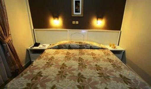 фото отеля Hotel Endah Parahyangan
