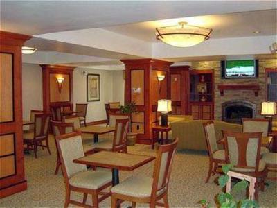 фото отеля Holiday Inn Express & Suites Danville