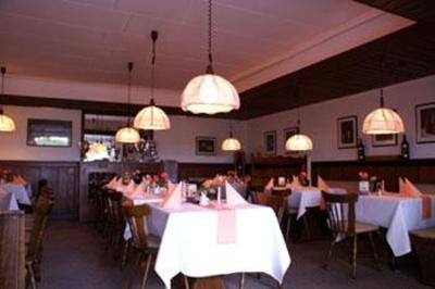 фото отеля Landhotel Lechstedter Obstweinschanke