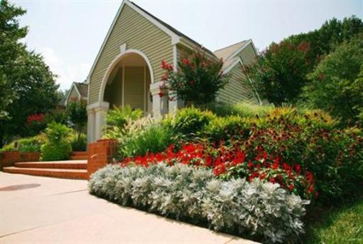 фото отеля Bridgestreet Apartments St. Johns Wood Reston