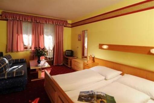 фото отеля Hotel Margarethenbad Rangersdorf
