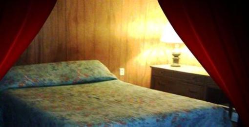 фото отеля Budget Inn Wellsville