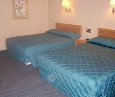 фото отеля Classic Inn & Suites West Boylston