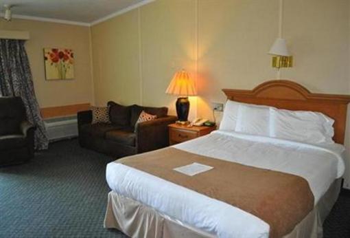 фото отеля Classic Inn & Suites West Boylston