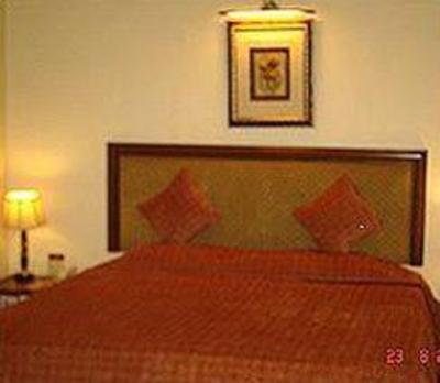 фото отеля Hotel Clark International