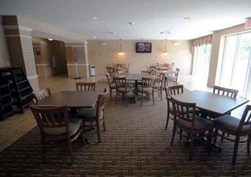 фото отеля Sleep Inn & Suites of Panama CIty Beach