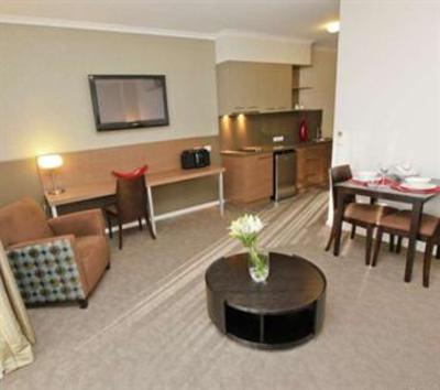 фото отеля Indulge Apartments Ontario