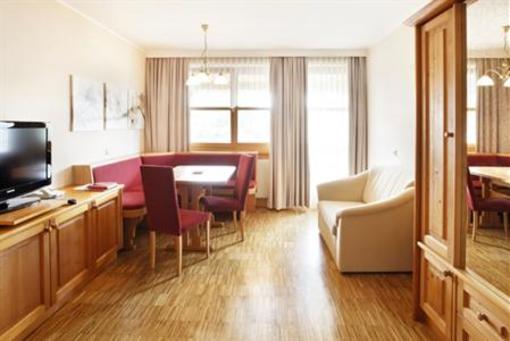 фото отеля Thermenhotel Kowald an der Therme Loipersdorf